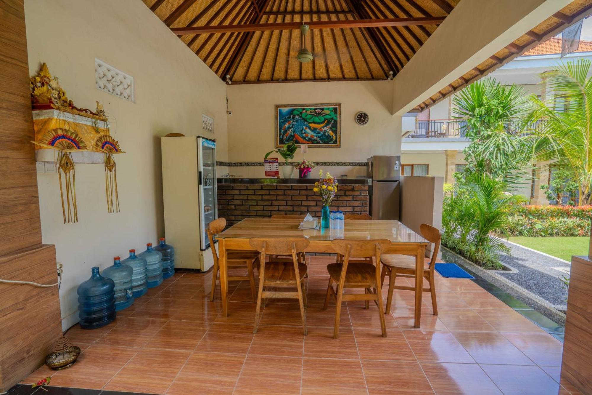 Bagas Bagus Guesthouse チャングー エクステリア 写真